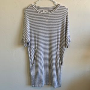 🍭 Lou & Grey Signature Soft Dolman Sleeve Dress